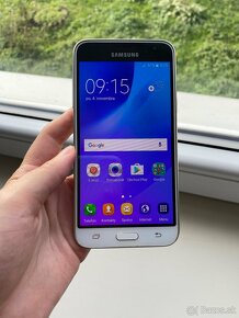 Samsung J3 2016 - 8