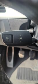 BMW 320D  M PACKET MANUÁL KEYLESS PANORAMA STYLING 193 - 8