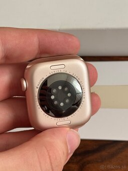 Apple Watch 10 42mm Gold nepoužívané záruka - 8