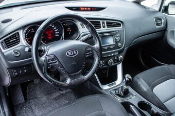 Kia Cee´d 1.4 CVVT Team Slovakia Edition - 8