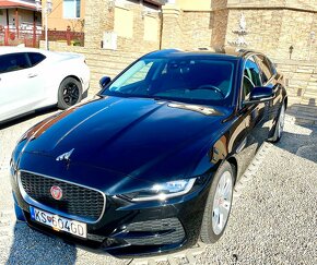 Jaguar XE 2.0D I4 R-Dyn S AWD AT,4x4 - 8