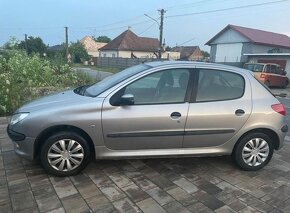 Predám Peugeot 206 - 8