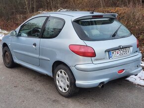 Peugeot 206 - 8