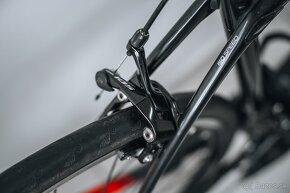 TREK DOMANE SL 5, RÁM: 54", ODPRUŽENIE ISO SPEED - 8