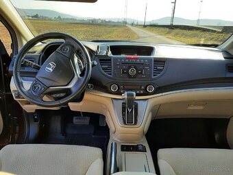 Honda CRV 4x4 2.0 benzín automat r.v. 2014 - 8