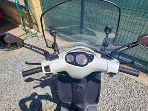 Aprilia Sportcity 125 - 8