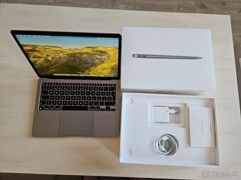 Macbook air 13" M1 16 GB RAM / 256 GB SSD - 8