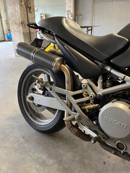 Ducati monster 620 - 8