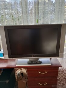 TV LG 26" (66cm) - 8