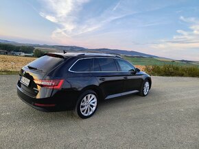 Predám škoda Superb 2017 2.0 TDI 4x4 dsg 140kw odpočet DPH - 8