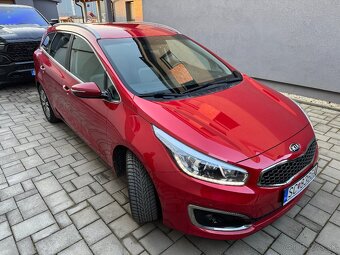 KIA CEED SW, PLATINUM, 1,6 CRDI,  AUTOMAT, 11/2017, SK KUS - 8