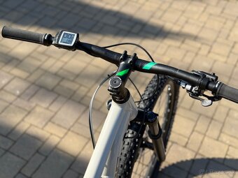 Elektrobicykel Cube Acces Hybrid Race 500 - 8