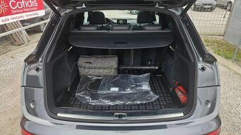 Audi Q5 40 2.0 TDI Design quattro S tronic - 8