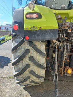 Traktor Claas Axion 930 C-Matic - 8