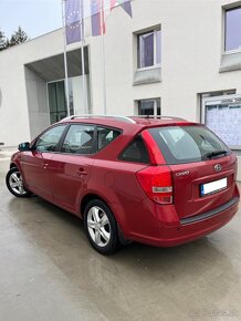 Kia Cee'd Sportswagon 1.6 CRDi 2010 - 8