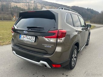 Subaru Forester 2.0i-L e-Boxer MHEV Pure Lineartronic - 8