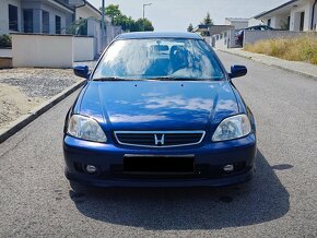 Honda Civic 1.6 Vti - 8