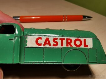 Dinky toys cisterna Castrol Studebacker - 8