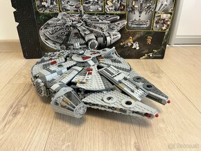 LEGO STAR WARS 75257 MILLENNIUM FALCON - 8