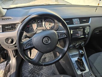 Škoda Octavia Combi 1.6 TDI Elegance DSG, Mesačne: 161€ - 8