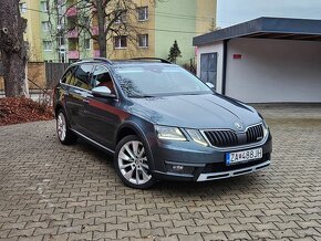 Škoda Octavia Scout DSG - 8