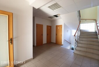 Kancelária 30m2 s umývadlom, parkovaním, Poprad - Okružná ul - 8