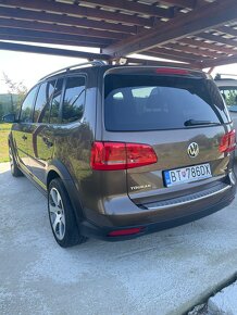 Volkswagen Touran cross 2.0 TDI 103kw/140k - 8