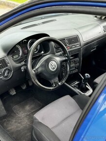 Volkswagen Golf 4 1.4 16v - 8