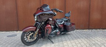 Predám Harley-Davidson CVO Street Glide FLHXSE - 8