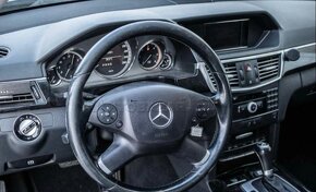 Mercedes-Benz E trieda Sedan 250 CDI Blue Avantgarde A/T - 8