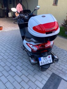 Kymco Downtown 200i skuter - 8