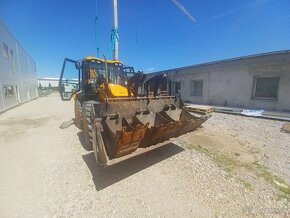 Traktorbager JCB 4CX - 8