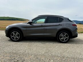 Alfa Romeo Stelvio 2.0 GME 280k Btech AWD A/T - 8