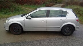 Predám Opel Astra H - 8