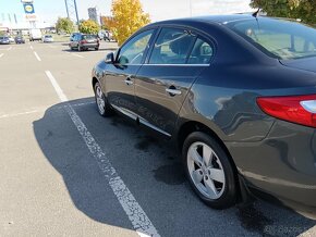 RENAULT FLUENCE - 8