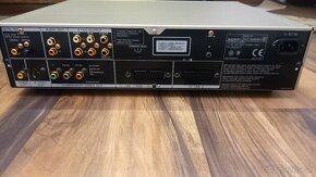 Sony ES - 8