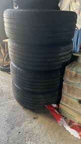 235/45 R17 - 8