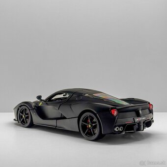 Ferrari LaFerrari Bburago Signature 1:18 - 8