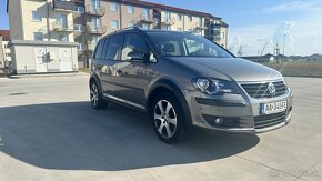 Volkswagen Touran Cross 1.4 TSI - 8