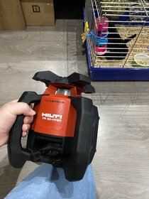 HILTI Laser  ,+ Automaticky stativ - 8