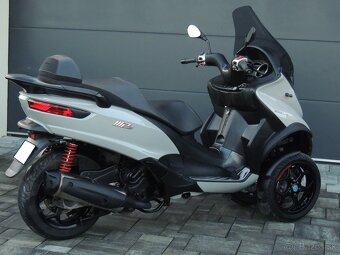 PIAGGIO MP3 500 HPE 2019 ABS ASR ,,B" vodičák - 8