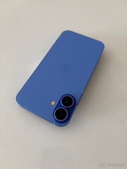 Predám iPhone XR - 8