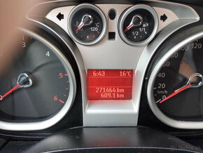 Ford Focus Kombi 1,6 TDCI  Titanium 2011 - 8