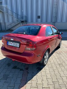 Chevrolet Aveo - 8