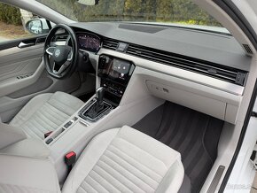 Volkswagen Passat Variant 2.0 TDI DSG Executive EVO - 8