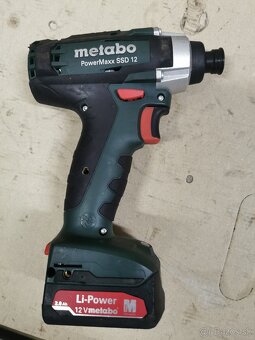 Metabo razovy utahovak 12v - 8