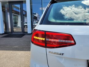 Volkswagen Passat 2.0 TDi Highline - 8