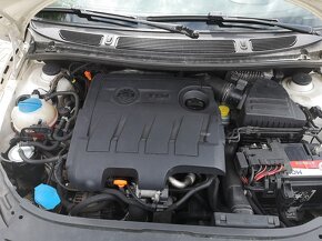 Škoda Roomster 1.6 TDi - 8