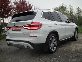 BMW X3 xDrive 30e Luxury A8 - 8