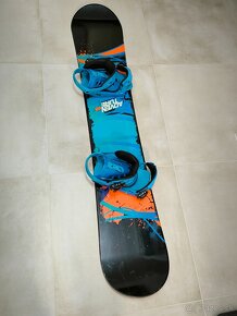 Predam komplet set na snowboard Gravity - 8